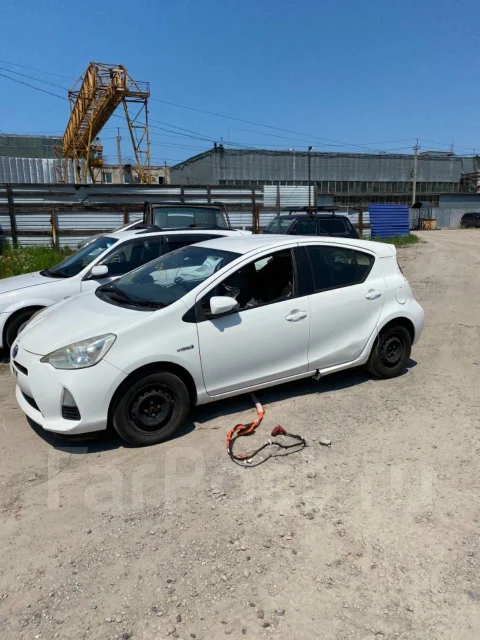 Toyota Aqua. NHP10, 1NZFXE ����