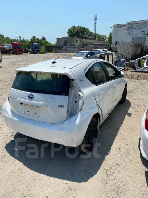 Toyota Aqua. NHP10, 1NZFXE ����