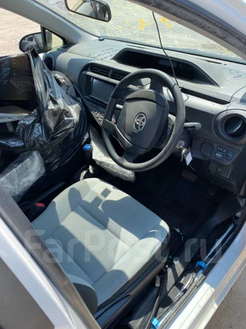 Toyota Aqua. NHP10, 1NZFXE ����