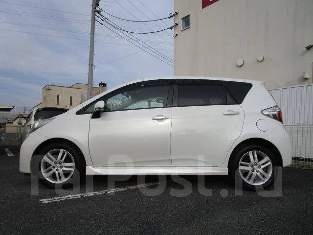 Toyota Ractis. �������, ��������, 1.5, ������, �/�. ��� ����� �� ������������ ����