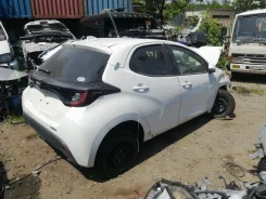Toyota Yaris. MXPA15, M15AFKS ����