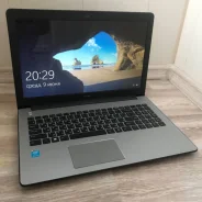 DNS Home. 15.6", 1,8����, ��� 4 ��, ���� 500���, WiFi: 1, Bluetooth: 1, ����������� �� 4��. ����