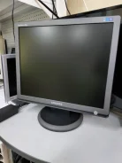 Samsung. 19" ����