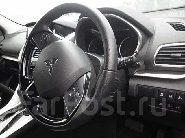 Mitsubishi Eclipse Cross. �������, ��������, 1.5, ������, 30 000����. ��, �/�. ��� ����� �� ������������ ����