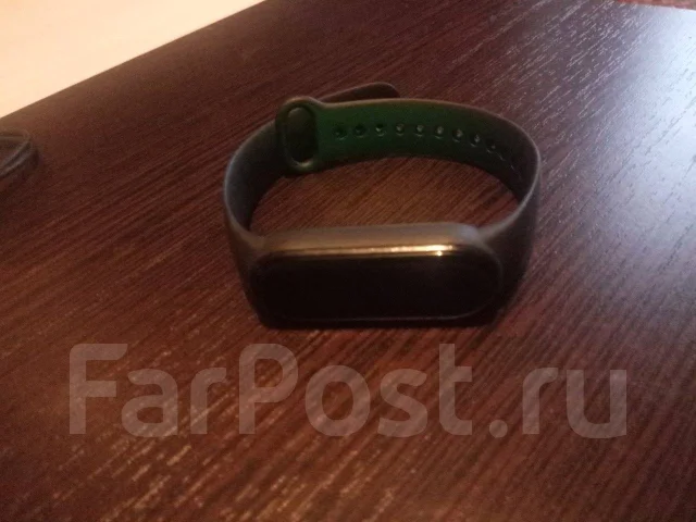 Xiaomi Mi Band 5 ����