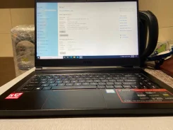 MSI GS65 Stealth Thin 8RF. 15.6", 2,2����, ��� 16 ��, ���� 500���, WiFi, Bluetooth, ����������� �� 8��. ����