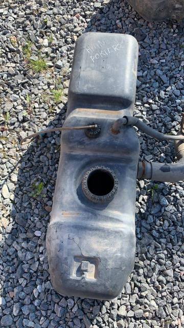 Топливный бак hyundai porter 1. Топливный бак портер 2. Топливный бак портер 1. Бак портера объем. Бак на хендай портер 1.