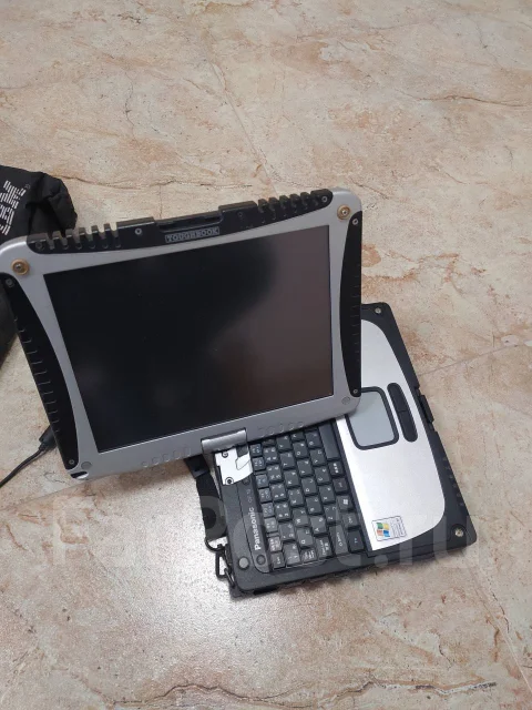 Panasonic Toughbook CF-18. 10.4", 900����, ��� 512 ��, ���� 40���, WiFi: 1, ����������� �� 1��. ��� ����� �� ������������ ����