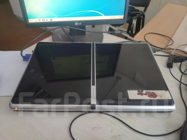 Gateway. 15.6", 2,1����, ��� 3072 ��, ���� 250���, WiFi: 1, Bluetooth: 1, ����������� �� 2��. ����