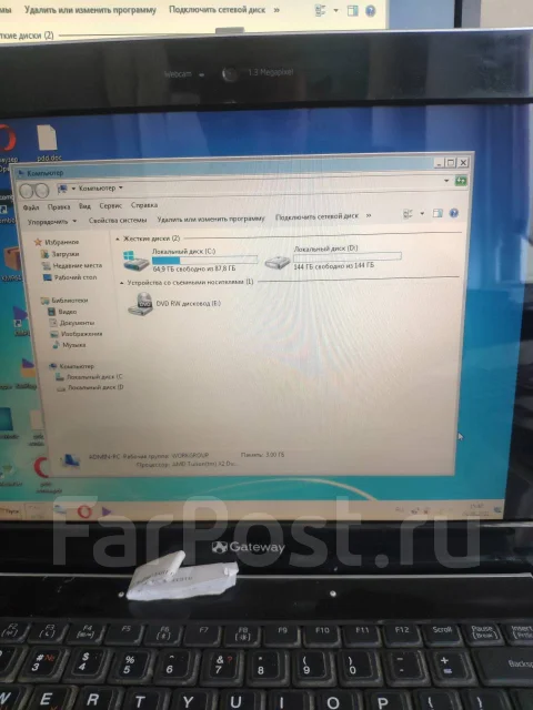 Gateway. 15.6", 2,1����, ��� 3072 ��, ���� 250���, WiFi: 1, Bluetooth: 1, ����������� �� 2��. ����