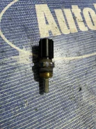 ������ ����������� Mitsubishi Outlander CW5W MD177572 ����