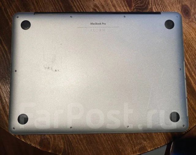 Apple MacBook 13. 13", ��� 8 ��, ���� 256���, WiFi: 1, Bluetooth: 1, ����������� �� 10��. ����