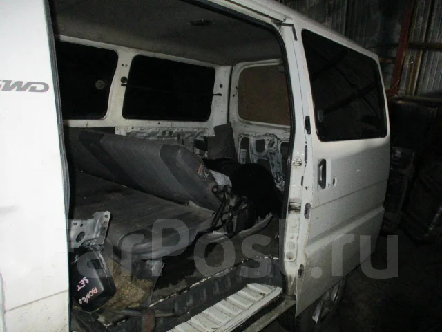 Nissan Vanette. SK82MN, F8 ����