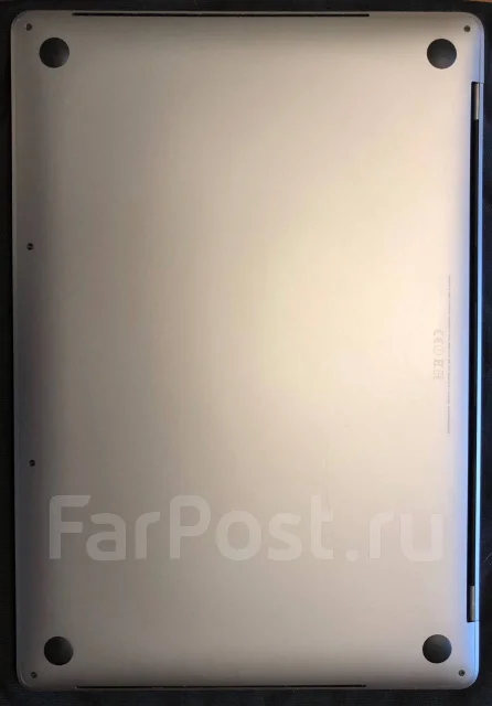 Apple MacBook Pro 15. 15.4", 2,6����, ��� 16 ��, ���� 512���, WiFi: 1, Bluetooth: 1, ����������� �� 4��. ����
