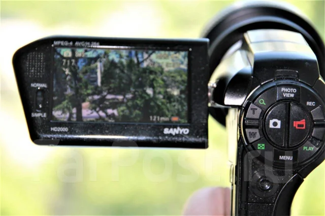 Sanyo Xacti VPC-HD2000. � ���������� ����