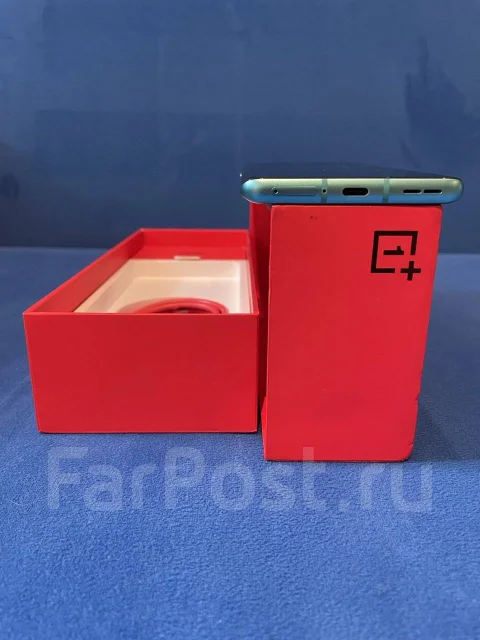 OnePlus 8 Pro. �/�, �������, 3G, 4G LTE, 5G, Dual-SIM, ����������, NFC ����
