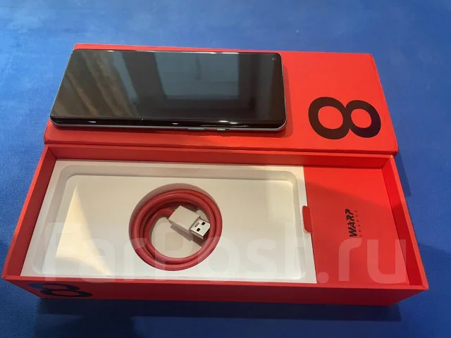 OnePlus 8 Pro. �/�, �������, 3G, 4G LTE, 5G, Dual-SIM, ����������, NFC ����