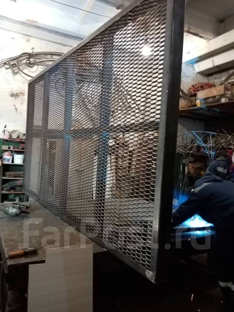 Слесарь-сборщик, работа в ООО \"АрхиМет\" во Владивостоке — вакансии на ...