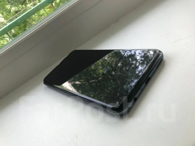 Honor 10 Lite. �/�, ������, 4G LTE, Dual-SIM, NFC ����