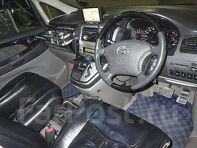 Toyota Alphard. �������, 4wd, 3.0 (220��.�.), ������, 82 000����. ��, �/�. ��� ����� �� ������������ ����