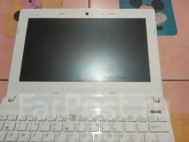Asus Eee PC X101H. 1 600����, WiFi: 1, Bluetooth: 1 ����