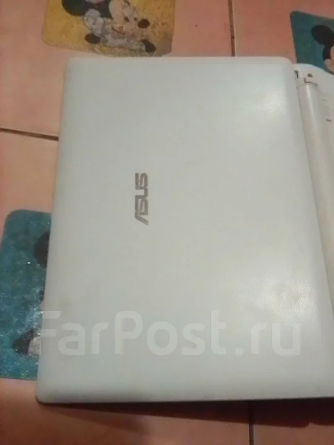 Asus Eee PC X101H. 1 600����, WiFi: 1, Bluetooth: 1 ����