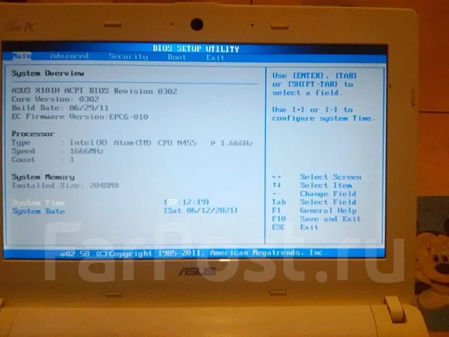 Asus Eee PC X101H. 1 600����, WiFi: 1, Bluetooth: 1 ����
