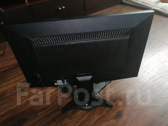 Acer. 50" ����