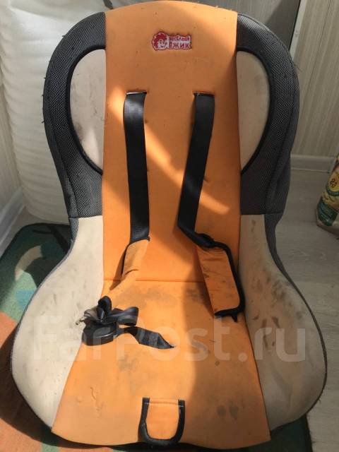 Автокресло Веселый ёжик, б/у, в наличии. Цена: 600₽ во Владивостоке