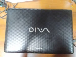 Sony VAIO PCG-71C12V. 15.6", 1,6����, ��� 6 ��, ���� 320���, WiFi: 1, Bluetooth: 1, ����������� �� 2��. ����