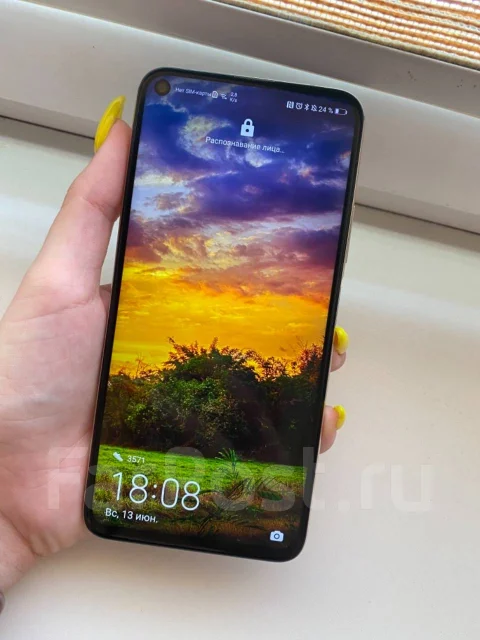 Honor 20 Pro. �/�, �������, 4G LTE, NFC ����