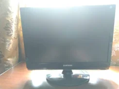 Samsung. 20", ���������� �� (LCD, LED, QLED) ����