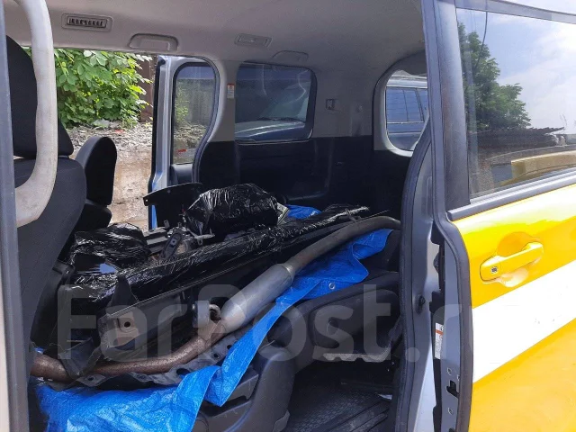 Toyota Noah. ZWR800156719, 2ZRFXE ����