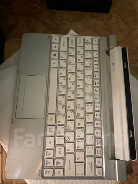 Acer Iconia Tab W511 ����