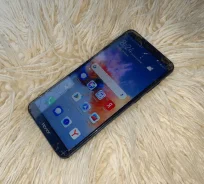 Honor 7X. �/� ����