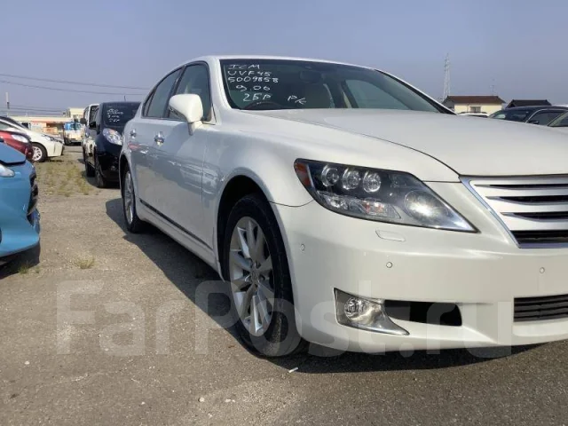 Lexus LS600h. UVF45 ����
