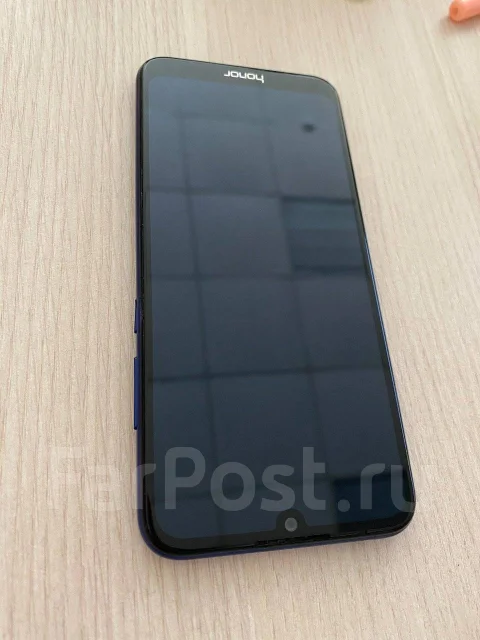 Honor 8A. �/�, �����, 3G, 4G LTE, NFC ����
