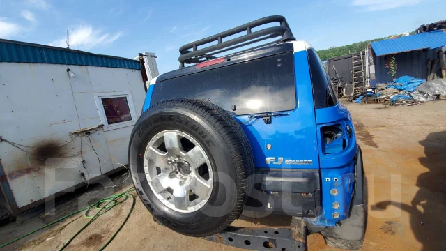 Toyota FJ Cruiser. JTEBU11FO8KO21755 ����