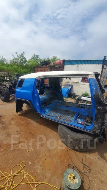 Toyota FJ Cruiser. JTEBU11FO8KO21755 ����