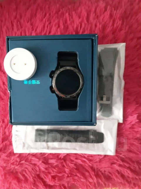 Honor Watch Magic. GPS, IP68 ����