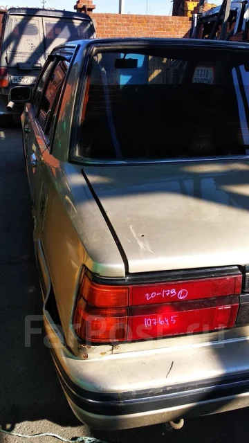 Toyota Carina. ��������, ��������, 1.5, ������, 244 000����. �� ����