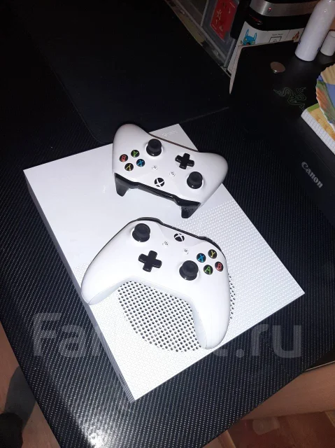 Microsoft Xbox One S All-Digital Edition ����