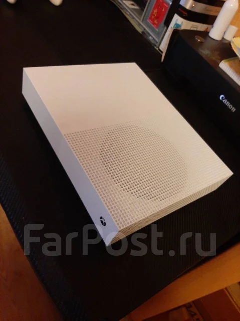 Microsoft Xbox One S All-Digital Edition ����
