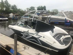 Yamaha AR210. 2009 ���, ����� 7��., ��������� ������������, 210��.�., ������ ����