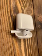 Apple AirPods ����
