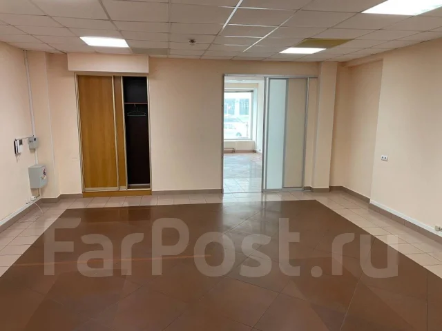 Сдается помещение под офис, магазин, салон, 89,0 кв. м. квадратный метр ...
