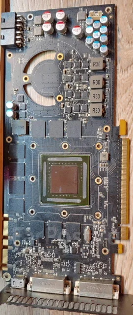 GeForce GTX 470 ����