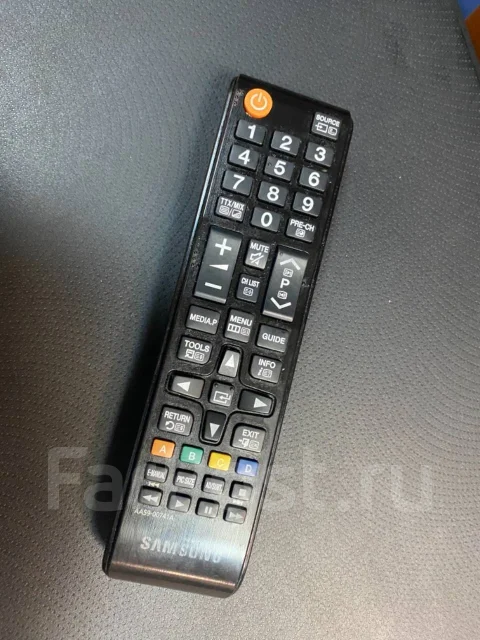 Samsung UE32J4000 ����