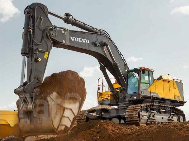 Машинист экскаватора, работа в ООО \"ЗОЛОТО ПЛЮС\" во Владивостоке ...