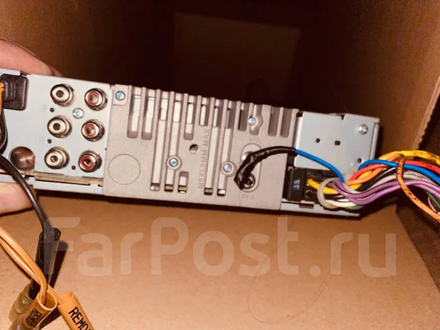 Alpine CDE-195BT ����